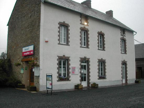 Hebergement Dans Un Domaine A Litteau Exteriör bild